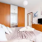 Timo's Art House * דורמלטו