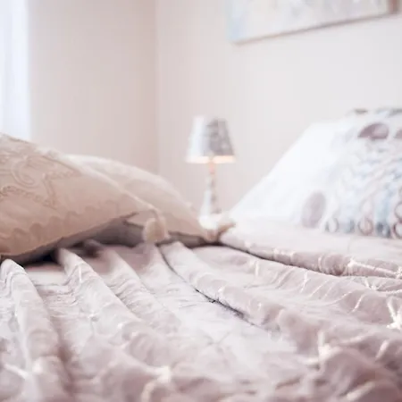 Timo's Art House Appartement *