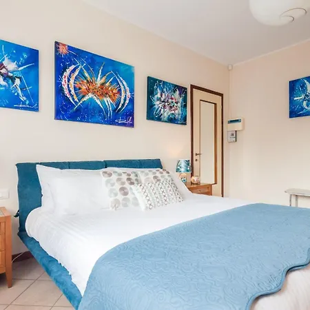 Timo's Art House Dormelletto