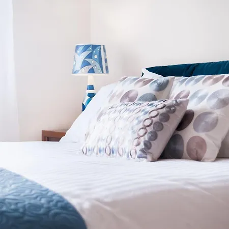 Timo's Art House Apartamento