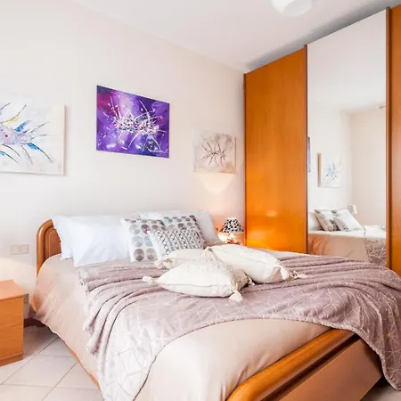 Appartement Timo's Art House Dormelletto