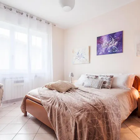 Timo's Art House Dormelletto